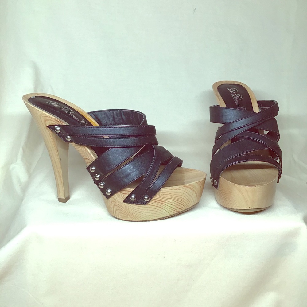 DeBlossom Collection, size 6.5
